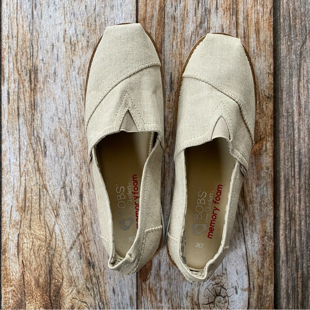 Never worn cream bobs canvas shoes